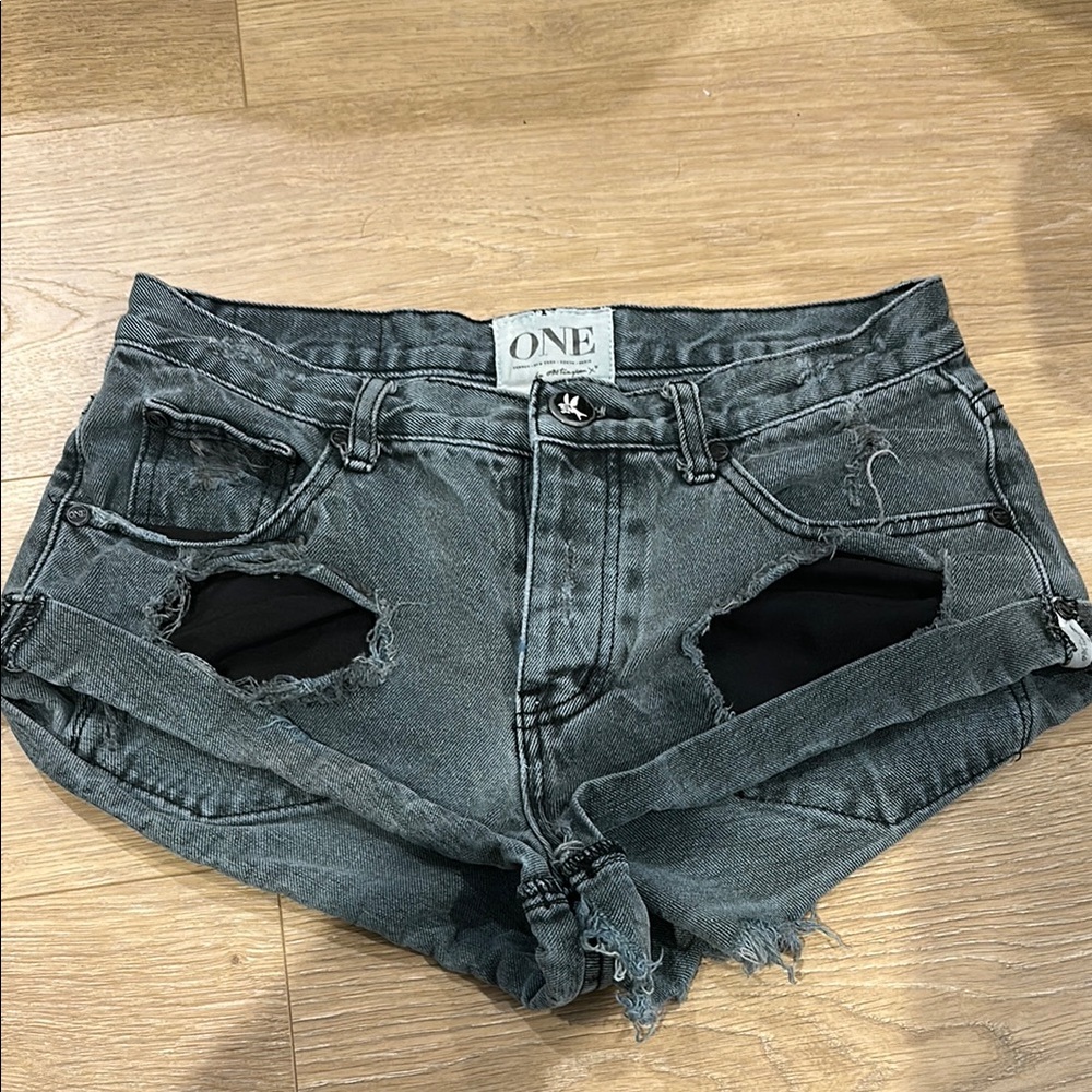 One Teaspoon Black Jean Shorts Distressed Low-Rise, size 26